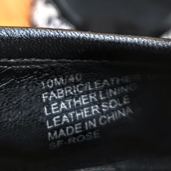 Saks Fifth ave floral flats 10 - Picture 5 of 9